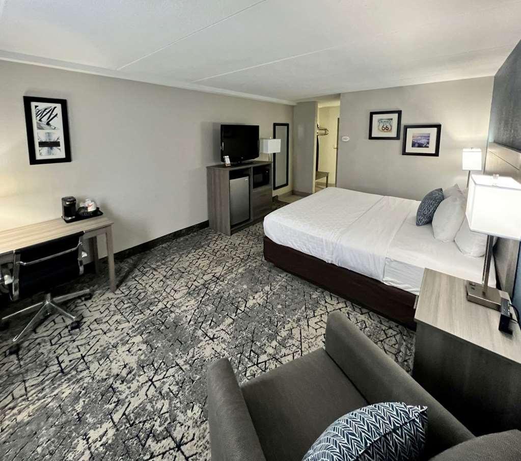 Clarion Hotel & Convention Center Joliet Bilik gambar