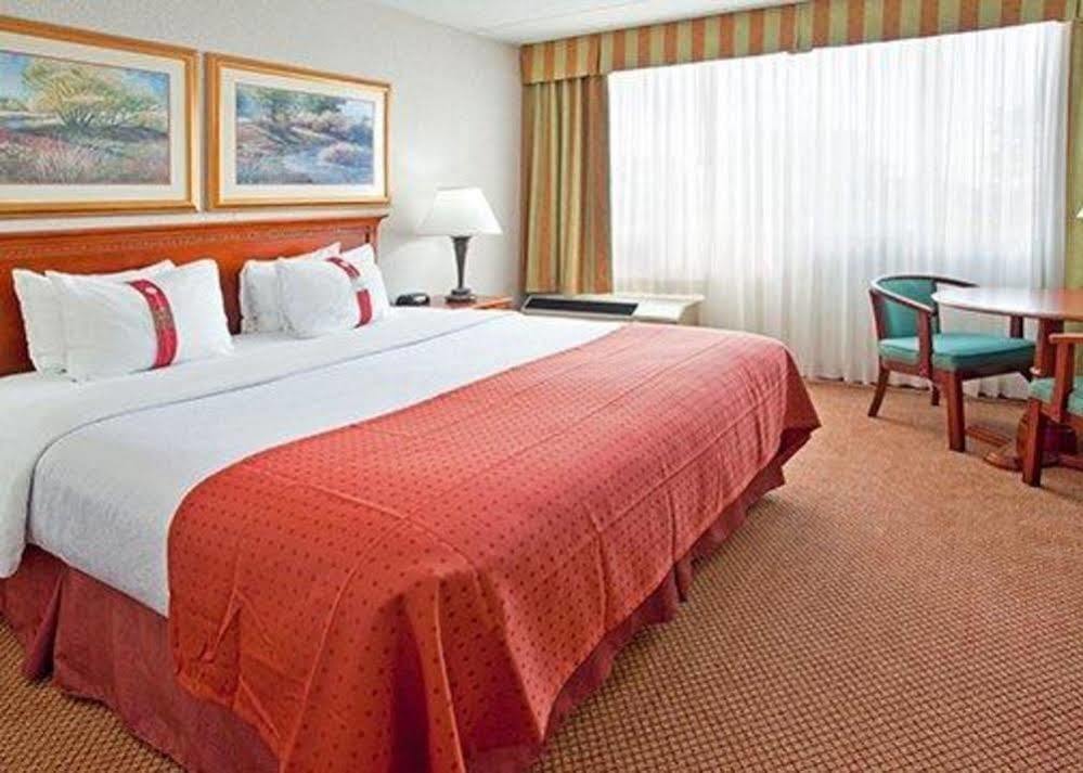 Clarion Hotel & Convention Center Joliet Luaran gambar